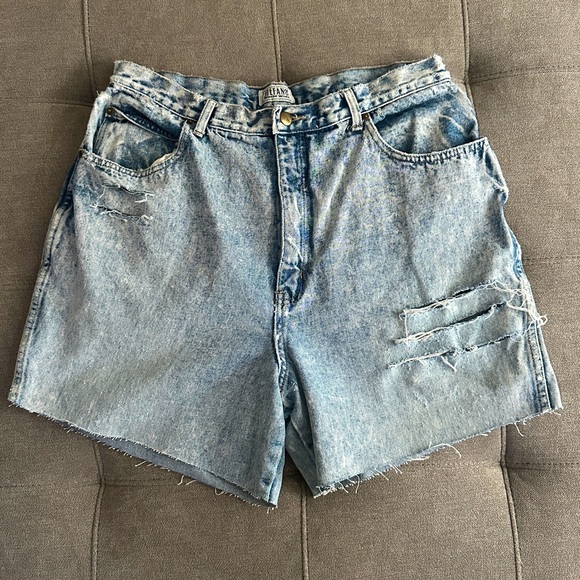 Vintage 1990s Stefano World Wide Jean Shorts - Picture 1 of 7